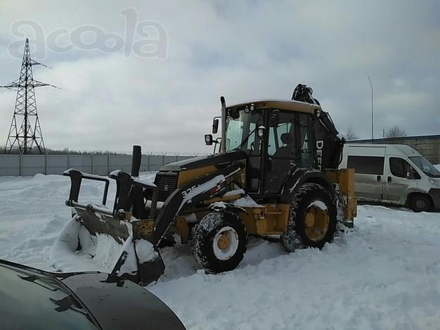 Продам экскаватор-погрузчик JOHN DEERE 325J, 2011 Г.В.